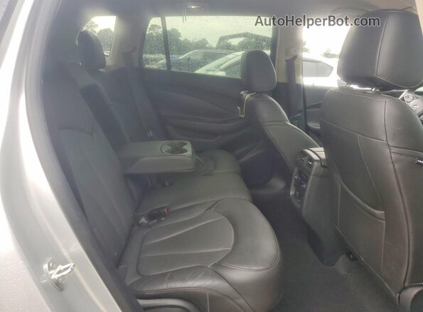 LRBFXBSA8HD005165 2017 BUICK ENVISION Silver Widok wnętrza z tyłu
