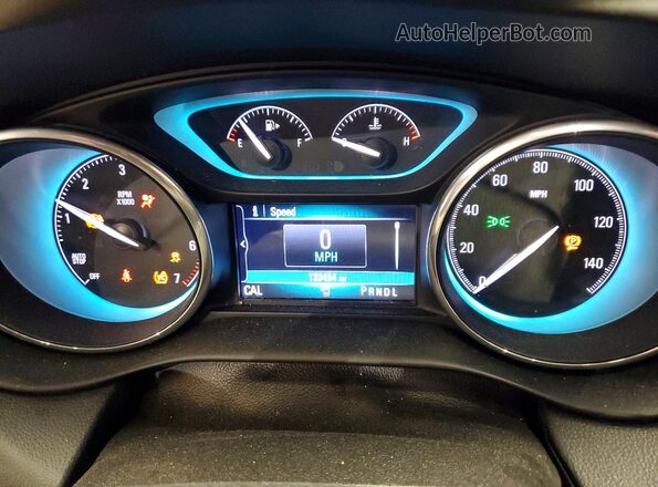 LRBFXCSA0JD004765 2018 BUICK ENVISION Maroon Вид щитка приладів