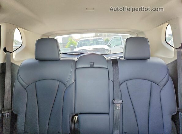 LRBFXCSA3KD012196 2019 BUICK ENVISION White Vista de los asientos traseros