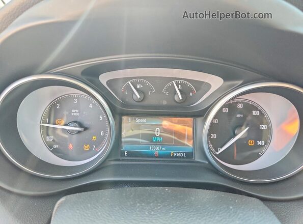 LRBFXCSAXKD000725 2019 BUICK ENVISION Red Вид щитка приладів