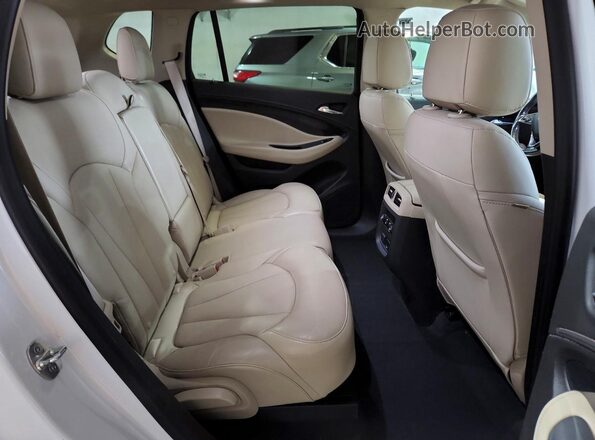 LRBFXDSA6HD038189 2017 BUICK ENVISION White Widok tylnych siedzeń