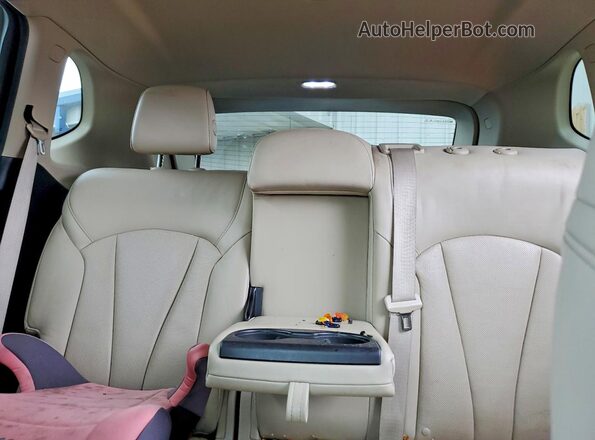LRBFXESX4HD063537 2017 BUICK ENVISION Purple Widok tylnych siedzeń