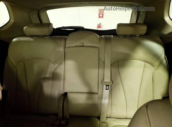 LRBFXFSX0HD234645 2017 BUICK ENVISION White Rear seats view