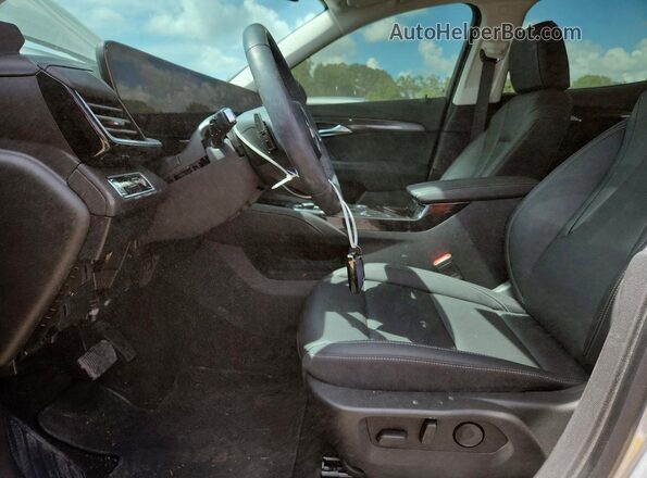 LRBFZKE47SD016522 2025 BUICK ENVISION Silver Front interior view