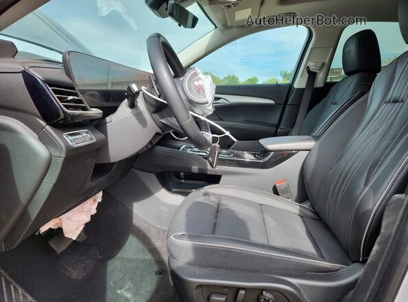 LRBFZME47SD013759 2025 BUICK ENVISION Silver Vista interior delantera