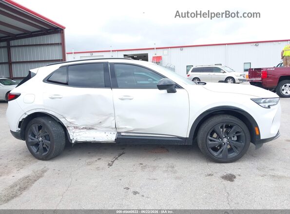 LRBFZMR44PD030892 2023 BUICK ENVISION White Սալոնի հետևի տեսք