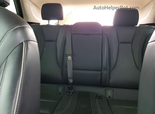 LRBFZNR49ND129159 2022 BUICK ENVISION Gray Vista de los asientos traseros