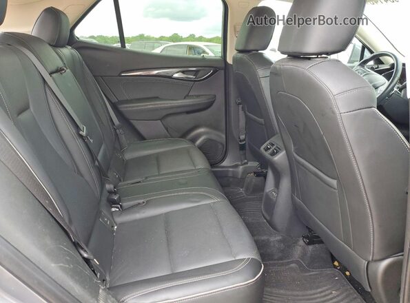 LRBFZNR49ND129159 2022 BUICK ENVISION Gray Vista interior trasera
