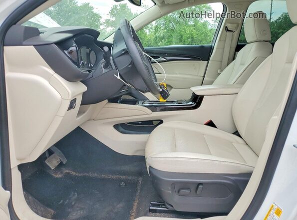 LRBFZPR47PD201040 2023 BUICK ENVISION White Вид салону спереду