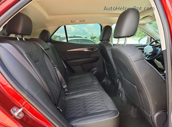 LRBFZRR43ND020767 2022 BUICK ENVISION Burgundy 