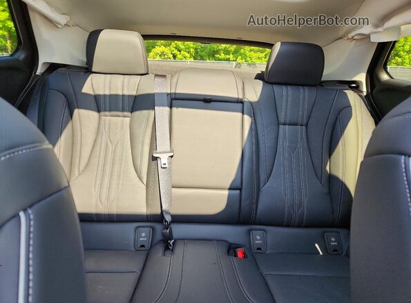 LRBFZSR4XTD020592 2026 BUICK ENVISION Blue Vista de los asientos traseros