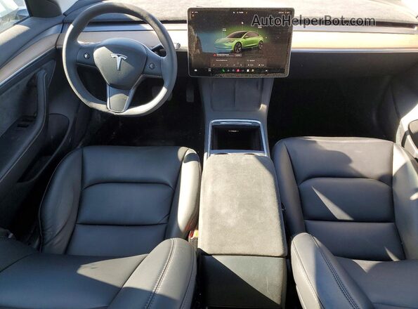 LRW3E1FA7PC843168 2023 TESLA MODEL White Vista del salpicadero