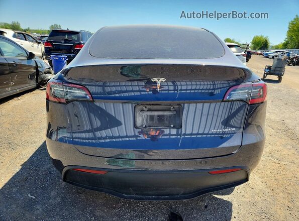 LRWYGDEE4PC079298 2023 TESLA MODEL Gray 