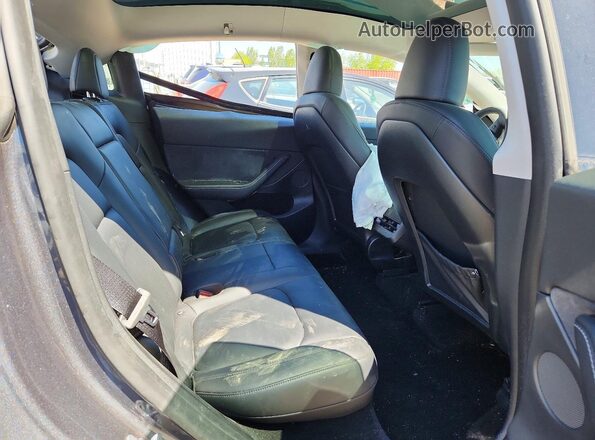 LRWYGDEE4PC079298 2023 TESLA MODEL Gray 