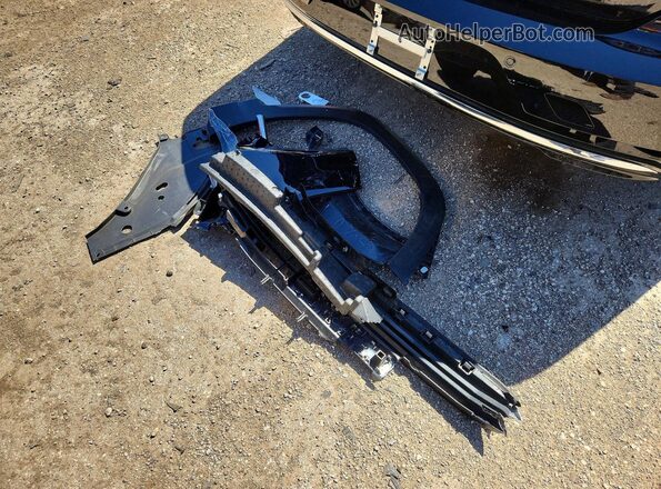 LVY062MLXNP250223 2022 VOLVO S90 Black Engine compartment view