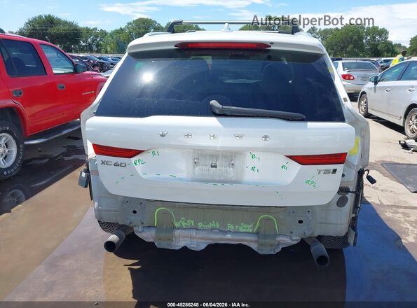 LYV102RK5JB078105 2018 VOLVO XC60 White 