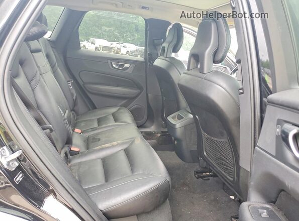 LYV102RK5KB184765 2019 VOLVO XC60 Black Widok wnętrza z tyłu