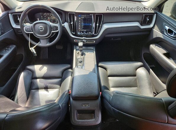 LYV102RK7KB195864 2019 VOLVO XC60 Gray Widok deski rozdzielczej