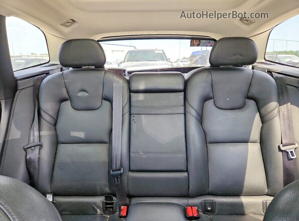 LYV102RK7KB195864 2019 VOLVO XC60 Gray Widok tylnych siedzeń