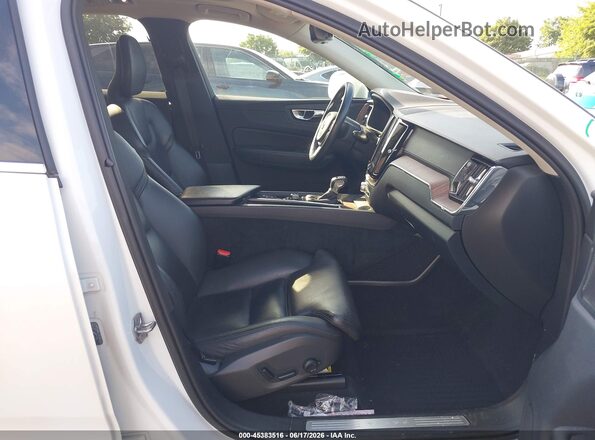LYV102RL2KB298344 2019 VOLVO XC60 Серый Вид салона спереди