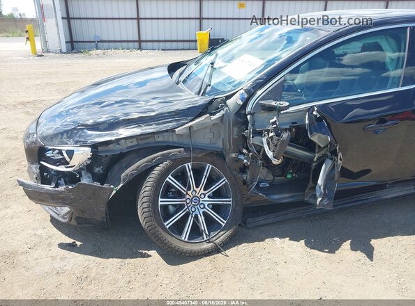 LYV402FK3GB092952 2016 VOLVO S60 INSCRIPTION Черный Вид спереди
