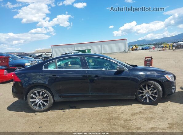 LYV402FK3GB092952 2016 VOLVO S60 INSCRIPTION Черный Вид задней части салона
