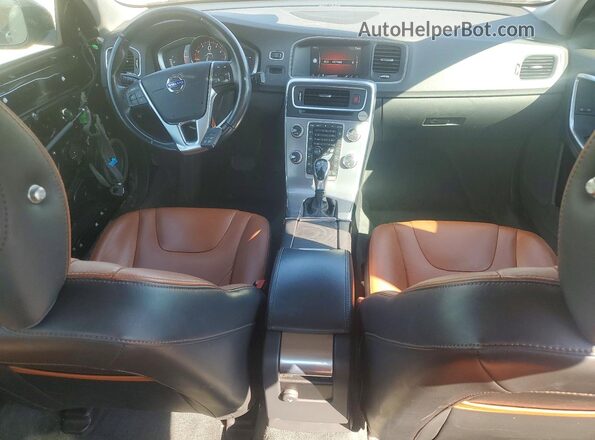 LYV402TK3JB166320 2018 VOLVO S60 Black Dashboard view