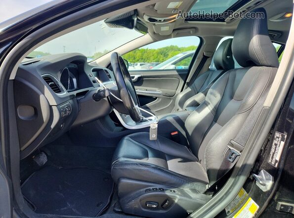 LYV402TM3JB171440 2018 VOLVO S60 Black Vista interior delantera