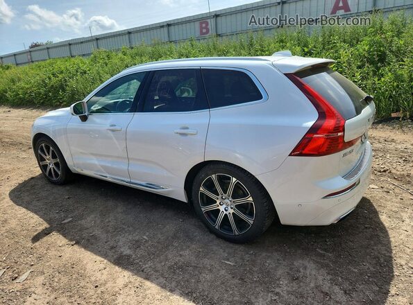 LYVA22RL2JB117302 2018 VOLVO XC60 Silver Rear left