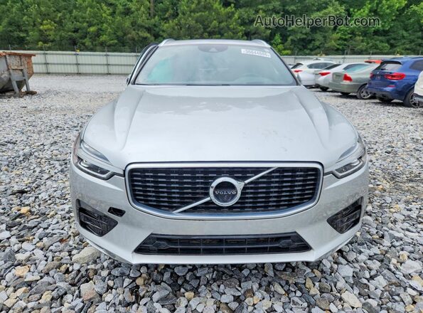 LYVA22RM2KB233190 2019 VOLVO XC60 Серебряный Вид спереди