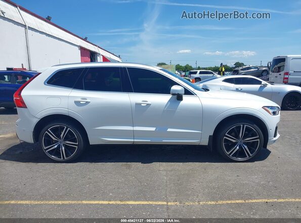 LYVA22RM9KB177751 2019 VOLVO XC60 Белый Вид задней части салона