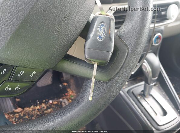 MAJ3P1REXJC232396 2018 FORD ECOSPORT Red Dashboard view