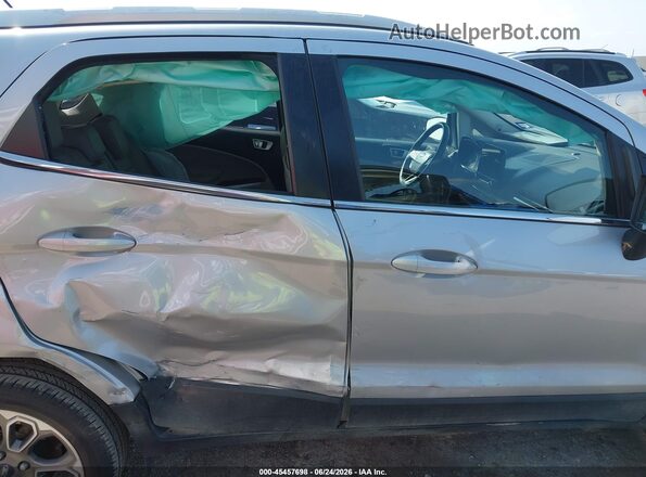 MAJ3P1VE3JC187968 2018 FORD ECOSPORT Серебряный Вид задней части салона