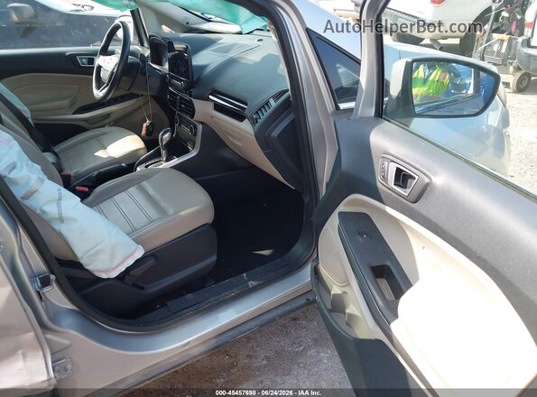 MAJ3P1VE3JC187968 2018 FORD ECOSPORT Серебряный Вид салона спереди