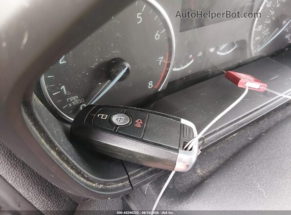 MAJ3S2GE5MC456025 2021 FORD ECOSPORT Красный Вид панели приборов