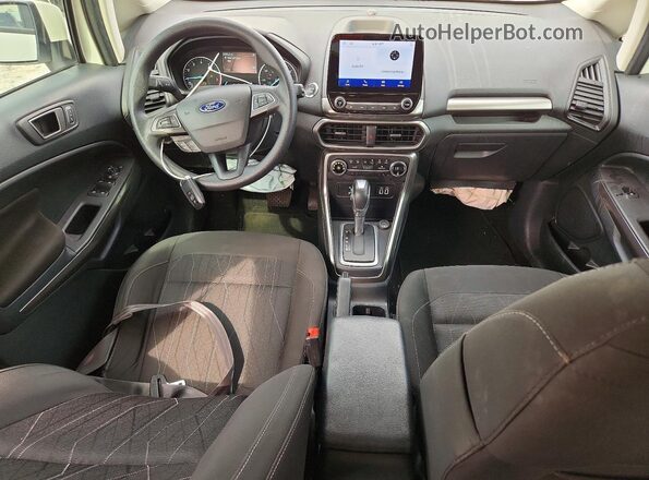 MAJ3S2GE8MC407577 2021 FORD ECOSPORT Белый Вид панели приборов