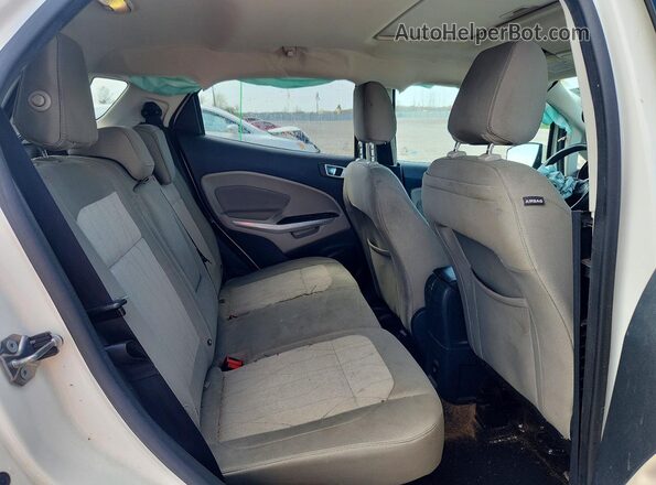 MAJ6P1UL9JC182934 2018 FORD ECOSPORT White Rear seats view