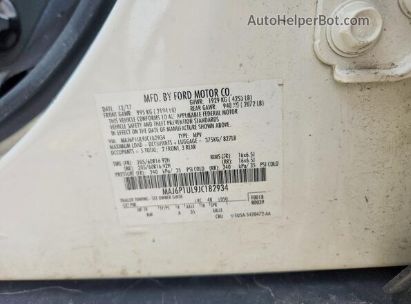 MAJ6P1UL9JC182934 2018 FORD ECOSPORT White Engine compartment view