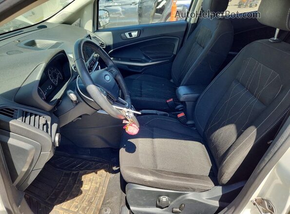 MAJ6P1UL9JC210554 2018 FORD ECOSPORT White Вид салону спереду