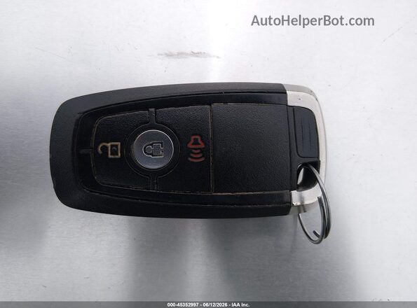 MAJ6P1WL7JC201574 2018 FORD ECOSPORT Silver Widok deski rozdzielczej