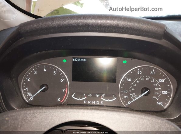 MAJ6S3GL3NC461596 2022 FORD ECOSPORT White Widok tylnych siedzeń