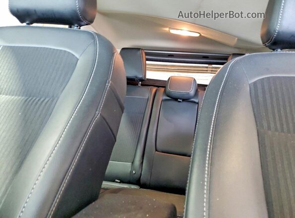 MAJ6S3JL5MC399187 2021 FORD ECOSPORT Silver Vista de los asientos traseros