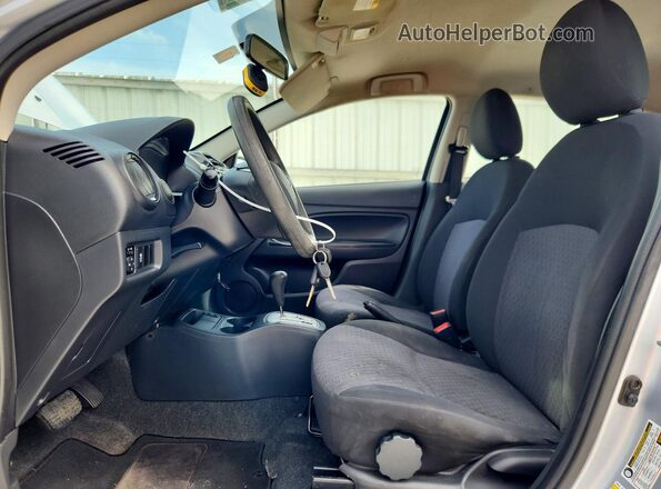 ML32A3HJ4KH000935 2019 MITSUBISHI MIRAGE Silver Вид салону спереду