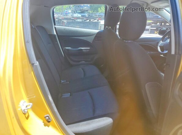 ML32AUHJ3MH002619 2021 MITSUBISHI MIRAGE Gold უკანა სავარძლების ხედი