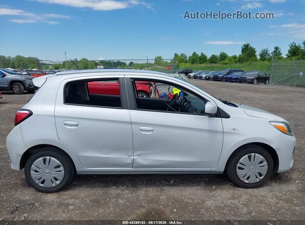 ML32AUHJ3PH004584 2023 MITSUBISHI MIRAGE White Vista interior trasera