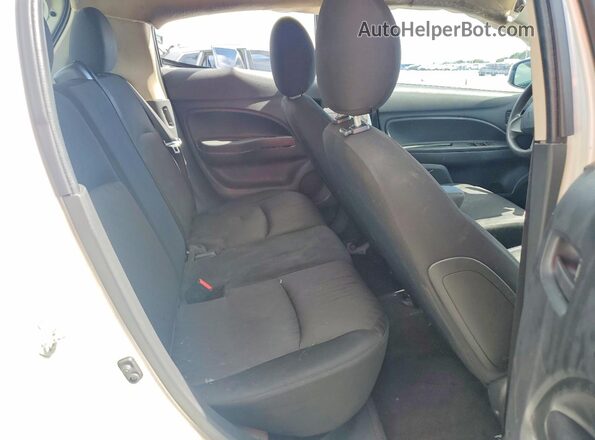 ML32AUHJ9PH004752 2023 MITSUBISHI MIRAGE White Widok tylnych siedzeń