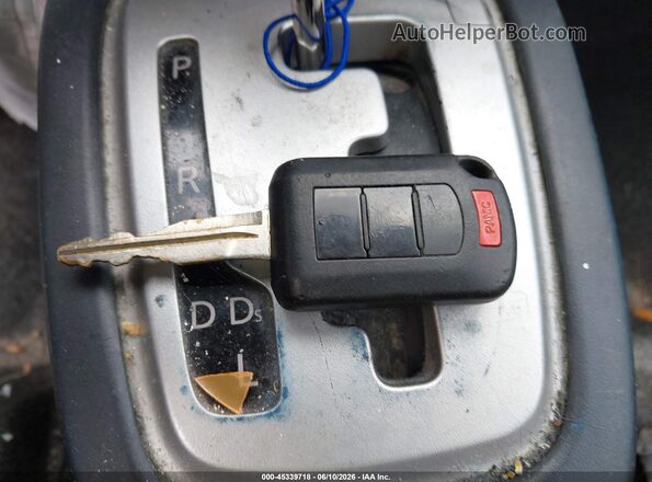 ML32F3FJ1JHF00251 2018 MITSUBISHI MIRAGE G4 Синий Вид панели приборов