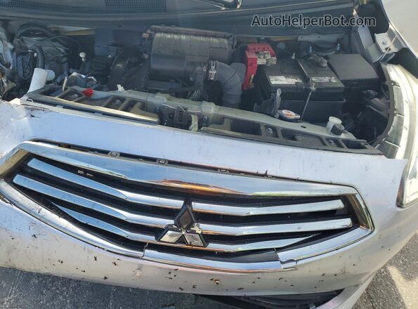 ML32F3FJ2JHF10853 2018 MITSUBISHI MIRAGE Silver Вид задньої частини салону