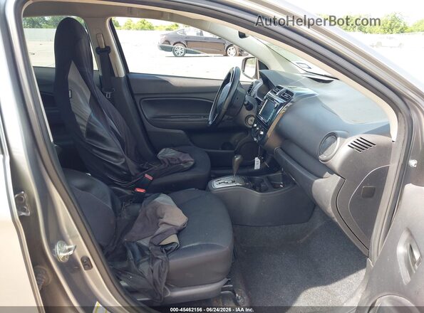 ML32F3FJ3HHF06904 2017 MITSUBISHI MIRAGE G4 Gray Front interior view