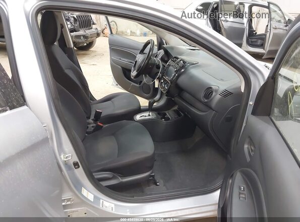 ML32F3FJ3JHF02261 2018 MITSUBISHI MIRAGE G4 Silver წინა სალონის ხედი